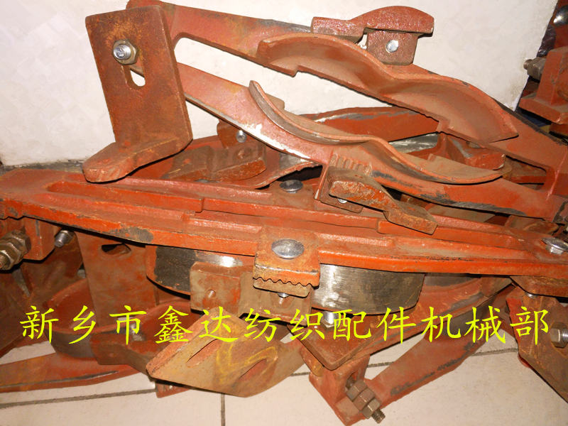 Textile machinery nodular iron fittings (reed frame and big dragon installation accessories) Textile machine ball iron slide box