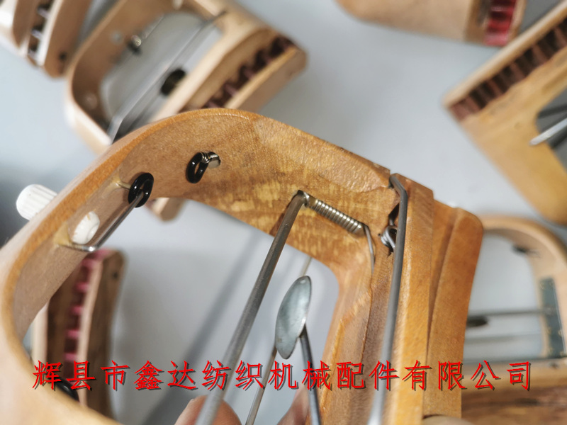 織帶機梭子內(nèi)腔構(gòu)造錠桿套件_紡織配件結(jié)構(gòu)圖_紡織配件安裝